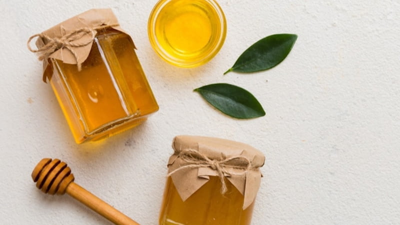 عسل کوهی بلوچستان طبیعی و خوش طعم مناسب مصرف روزانه